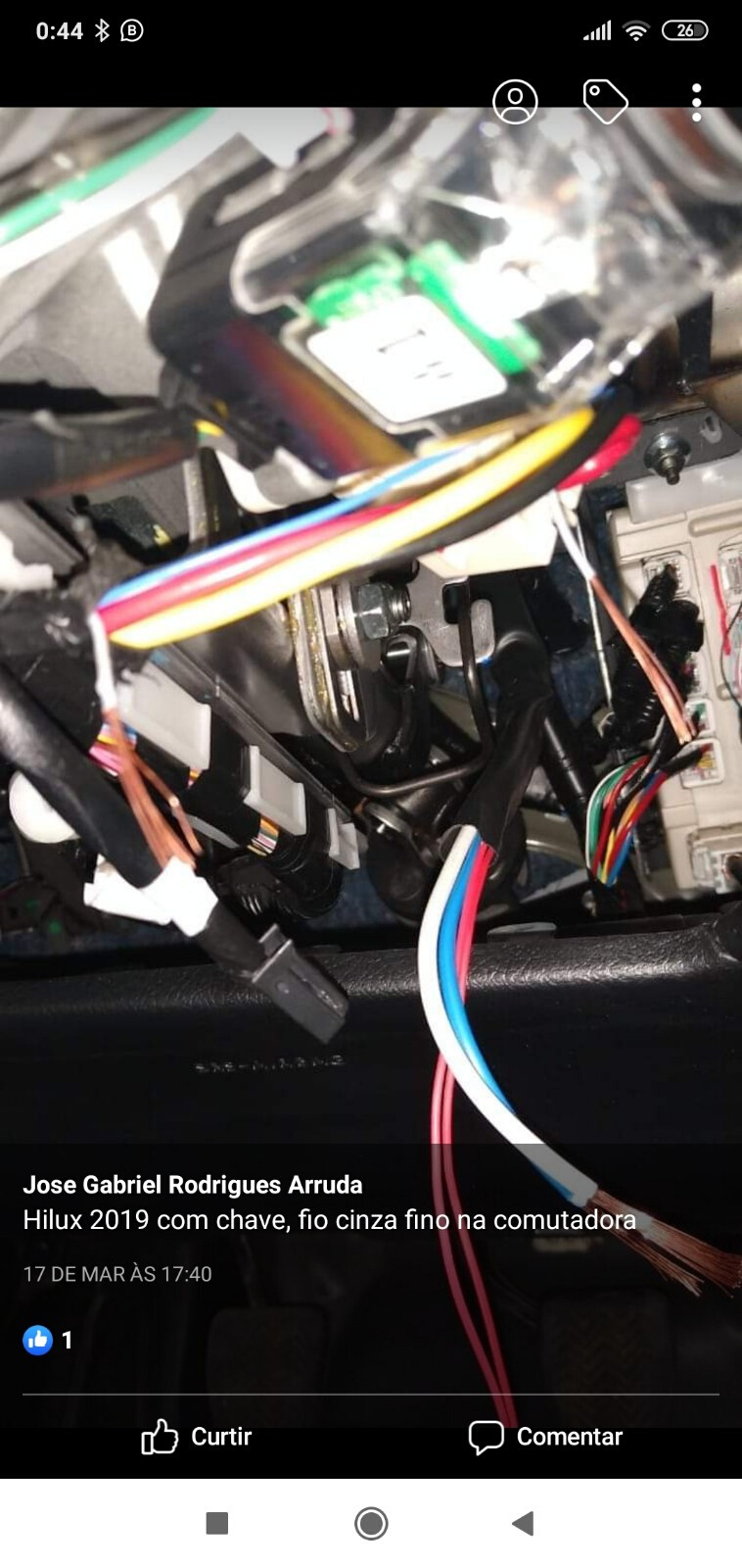 Toyota Hilux (com chave) - Fio de bloqueio Cinza fino